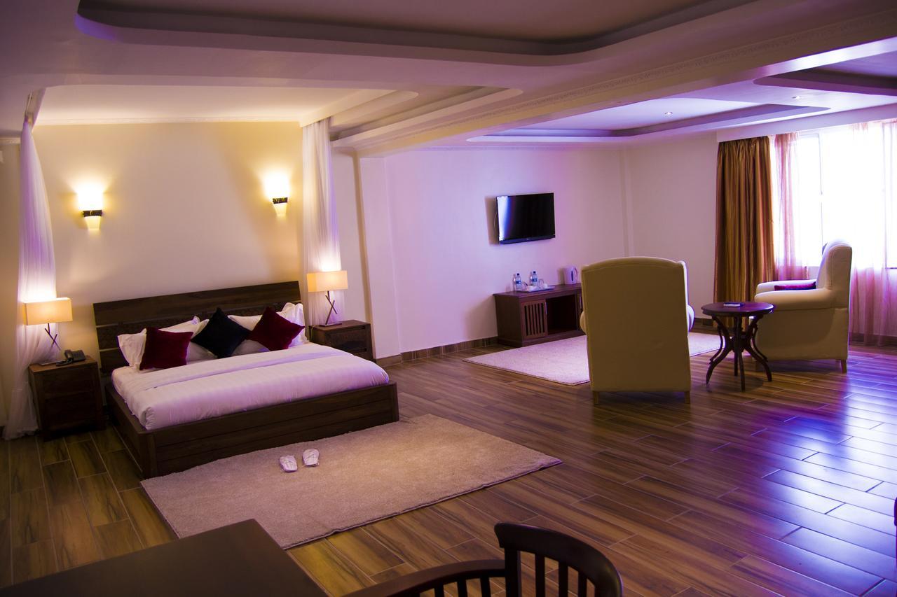The Vic Hotel Кісуму Номер фото