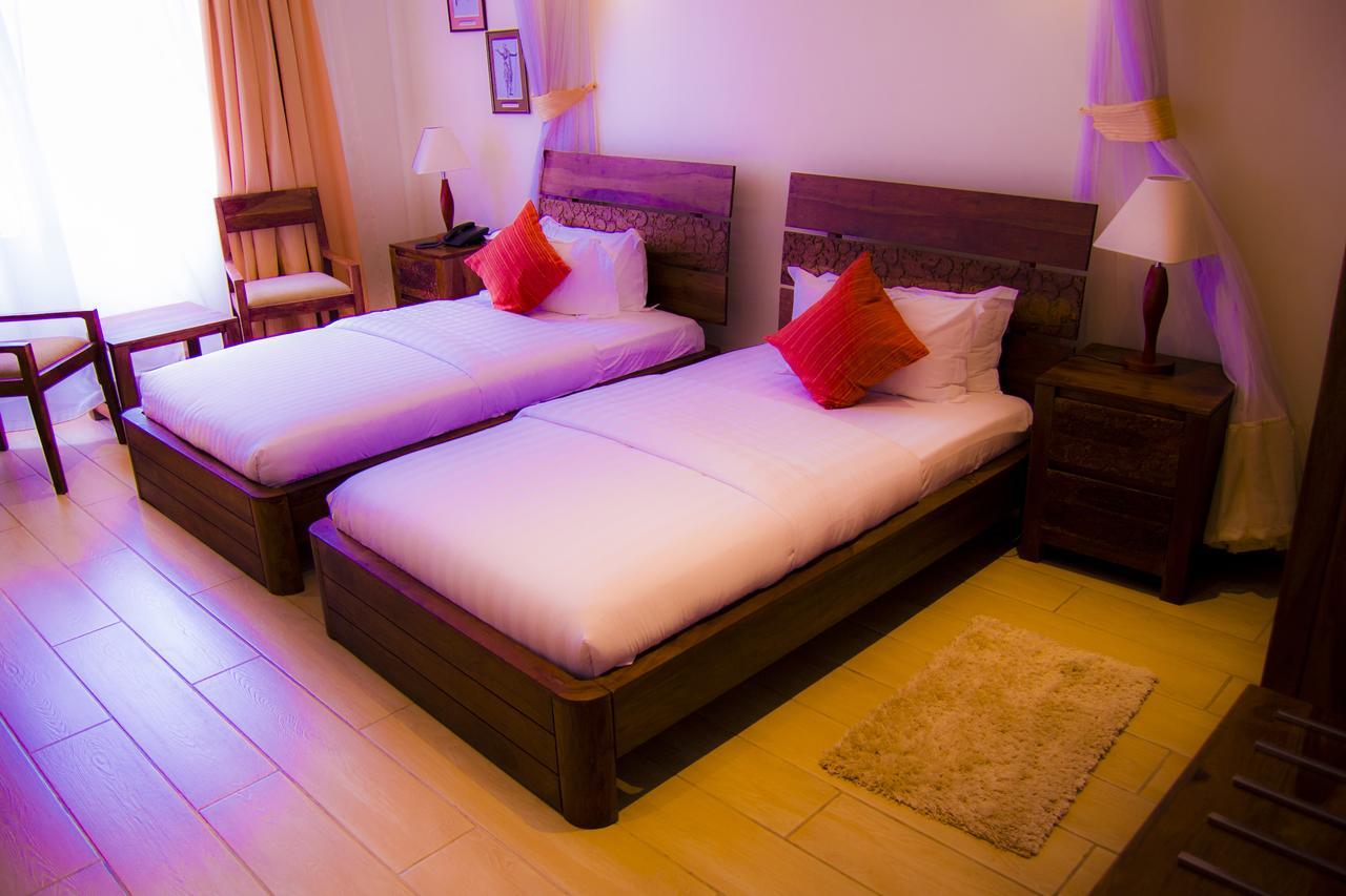 The Vic Hotel Кісуму Номер фото