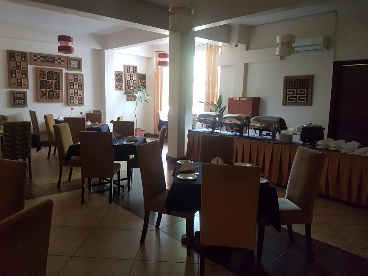 The Vic Hotel Кісуму Екстер'єр фото